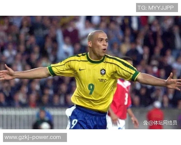 身世悲惨却逆袭成功的足球明星排行榜及其故事分享